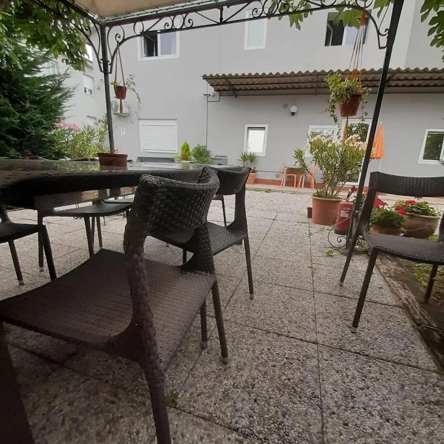 Residenza Le Dimore Hotel Verona 3*,